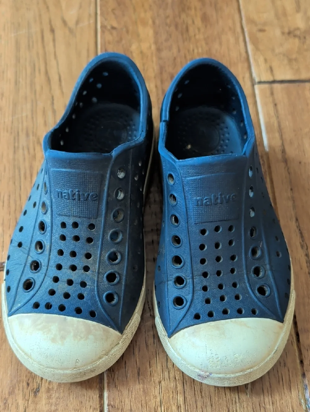 Native Jefferson Kids Navy Blue Slip-On Ventilated Sneakers with Cream Toe